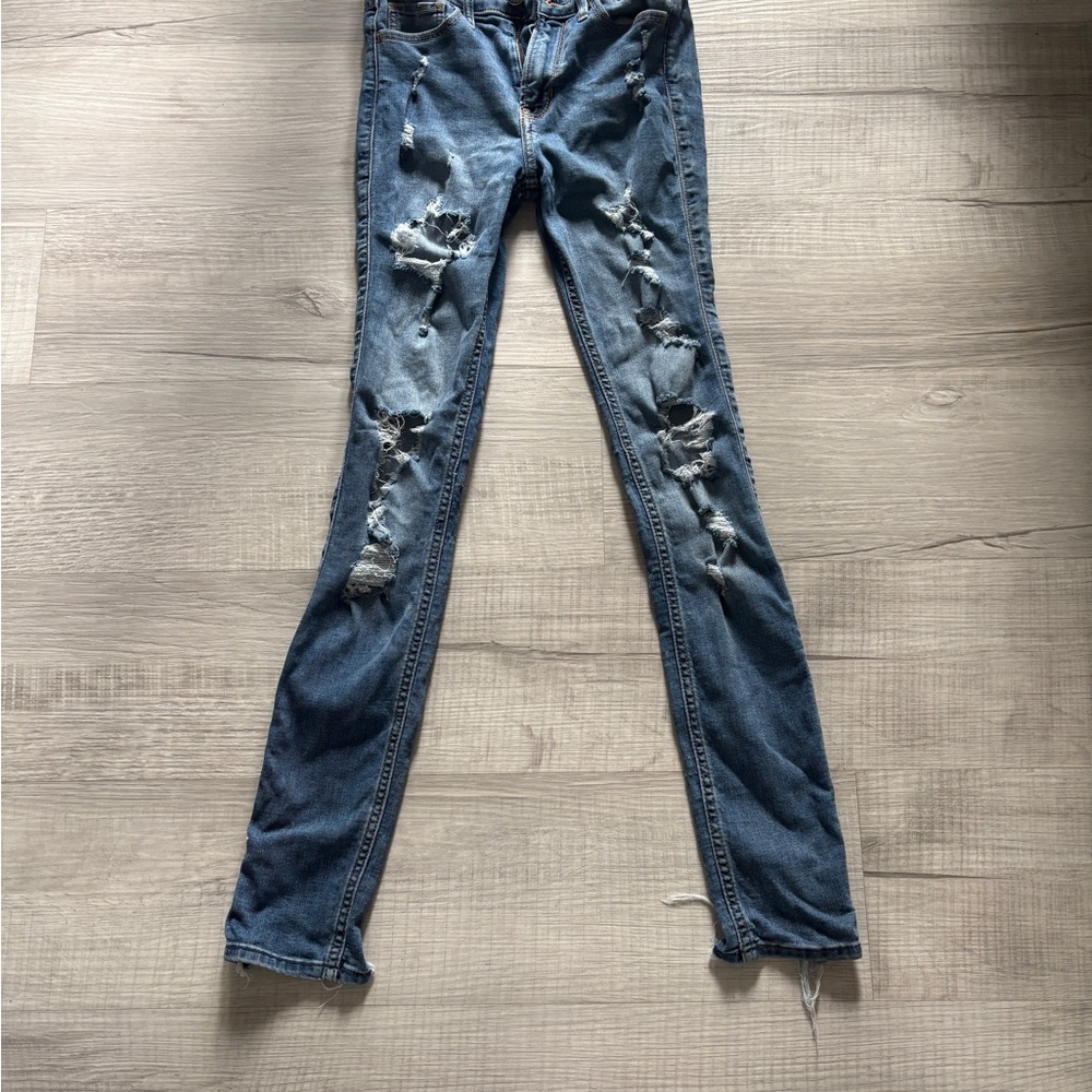 Hollister Women's Distressed Skinny Jeans - Blue